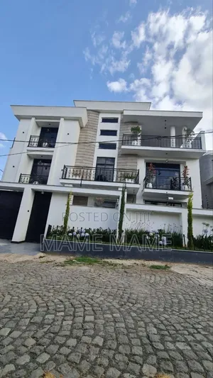 Photo - 7bdrm House in Addis Abeba, Bole for sale
