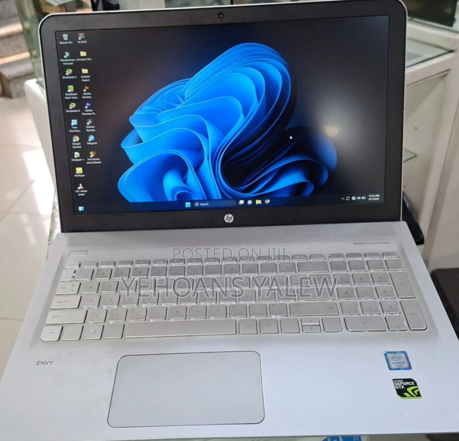 New Laptop HP Envy 15 12GB Intel Core I5 SSD 1T
