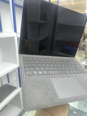 New Laptop Microsoft Surface Pro 7 16GB Intel Core I7 SSD 512GB