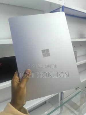 New Laptop Microsoft Surface Pro 7 16GB Intel Core I7 SSD 512GB