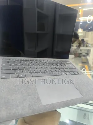New Laptop Microsoft Surface Pro 7 16GB Intel Core I7 SSD 512GB