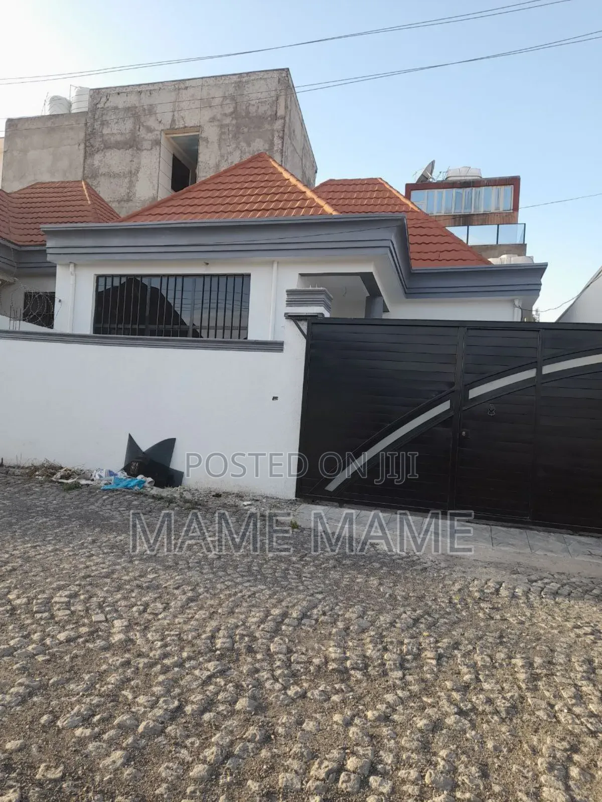 3bdrm Villa in Addis Abeba, Bole for sale