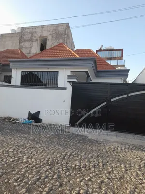 3bdrm Villa in Addis Abeba, Bole for sale