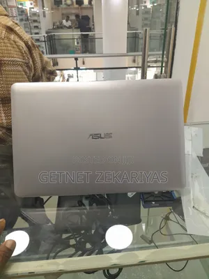 New Laptop Asus VivoBook 15 X505BA 4GB Intel Core I5 HDD 1T