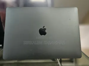 Photo - New Laptop Apple MacBook Air 8GB Apple M1 SSD 256GB