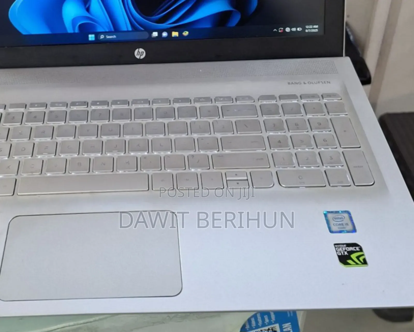 New Laptop HP Envy X2 12GB Intel Core I5 HDD 1T