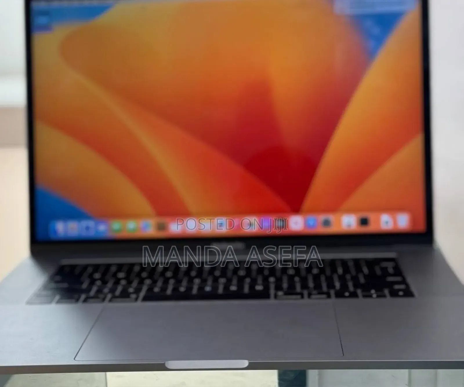 New Laptop Apple MacBook Pro 2017 16GB Intel Core I7 SSD 512GB