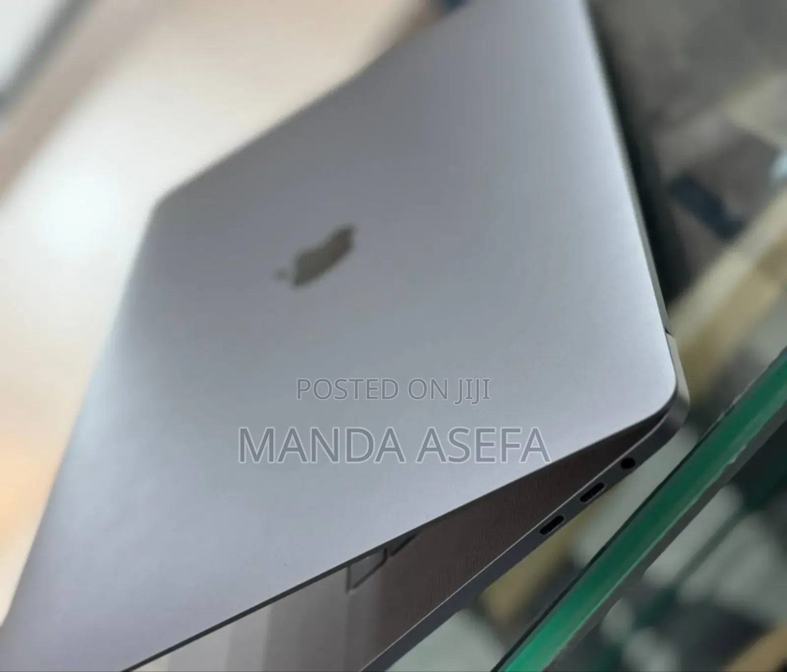 New Laptop Apple MacBook Pro 2017 16GB Intel Core I7 SSD 512GB