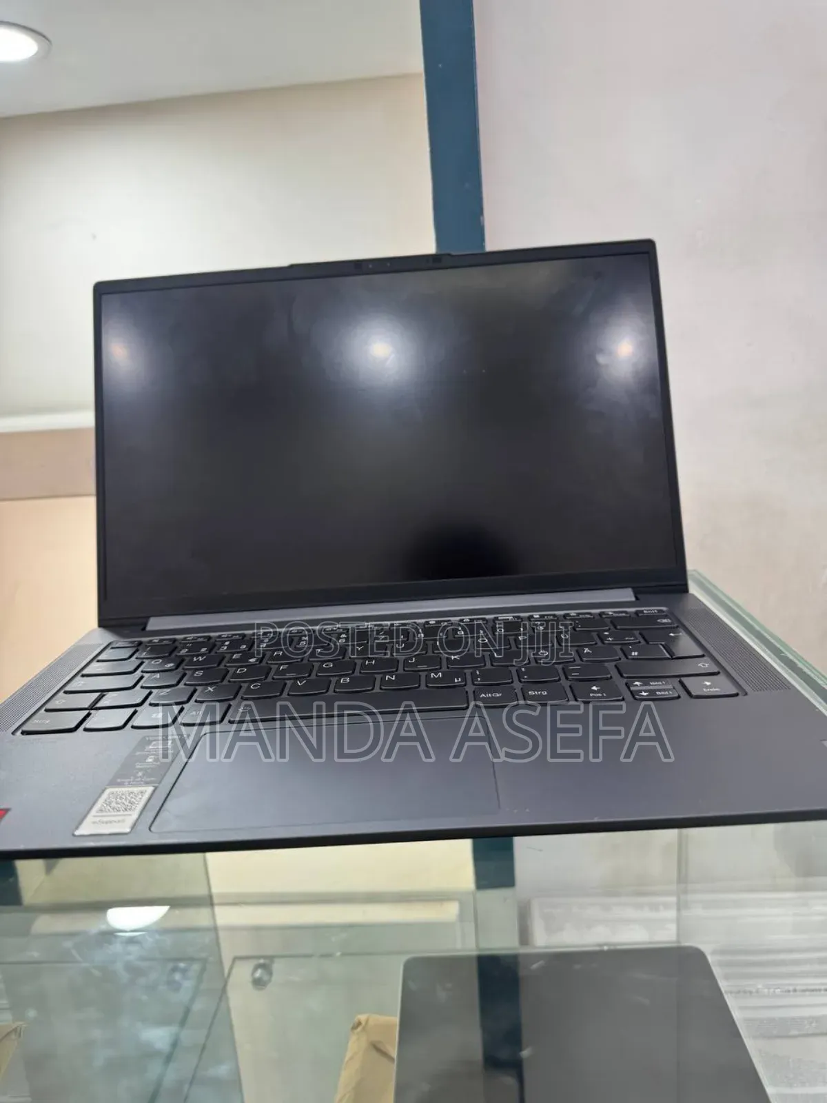 New Laptop Lenovo Yoga 7i 16GB AMD Ryzen 7 SSD 512GB