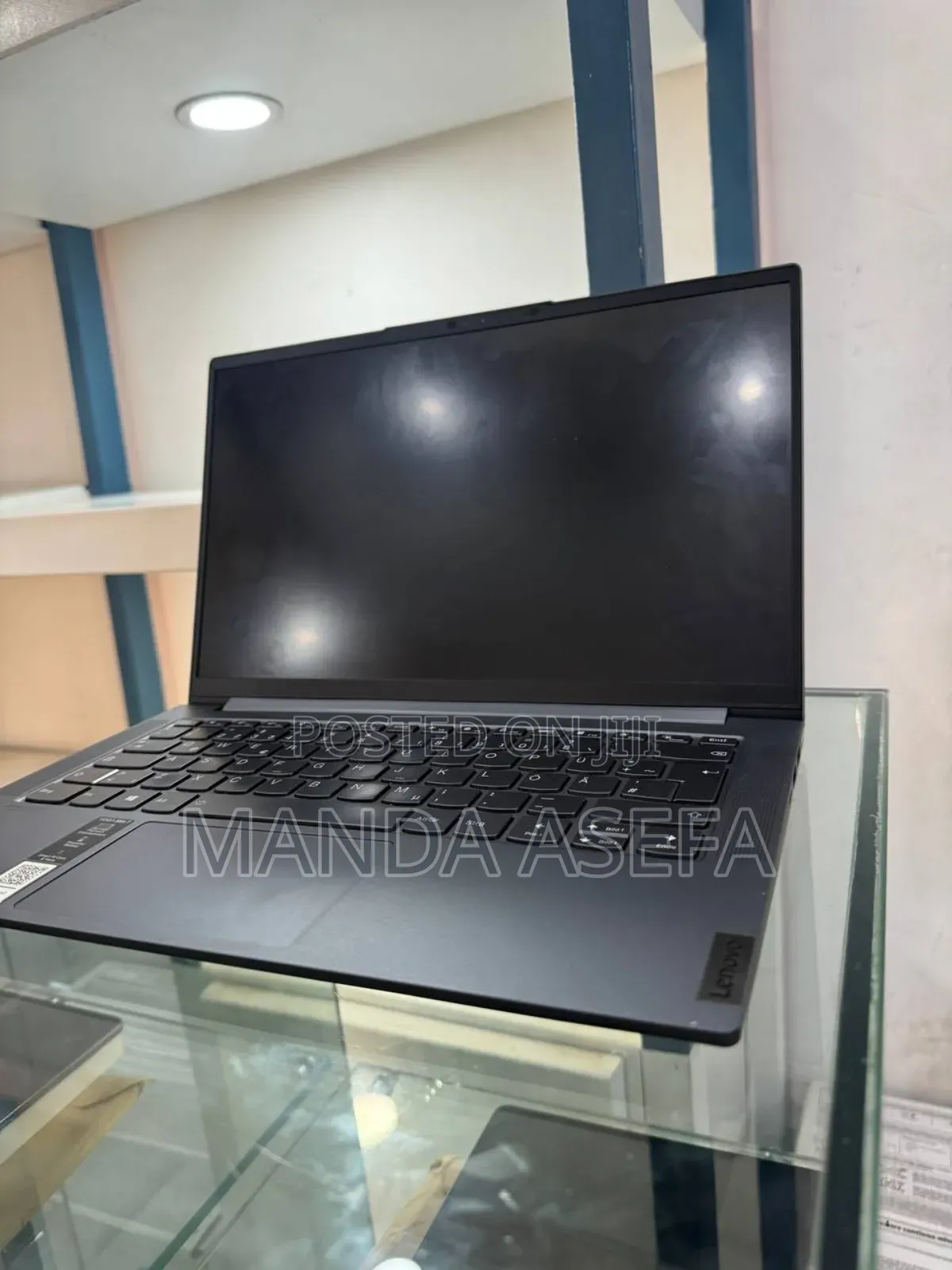 New Laptop Lenovo Yoga 7i 16GB AMD Ryzen 7 SSD 512GB