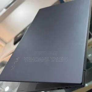 New Laptop Lenovo Yoga 7i 16GB Intel Core I7 SSD 512GB