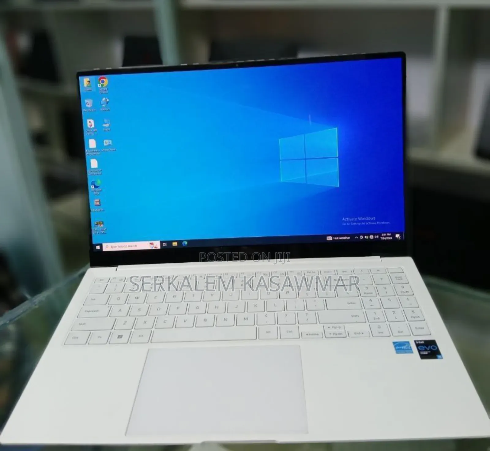 New Laptop Samsung S3510 8GB Intel Core I5 SSD 256GB