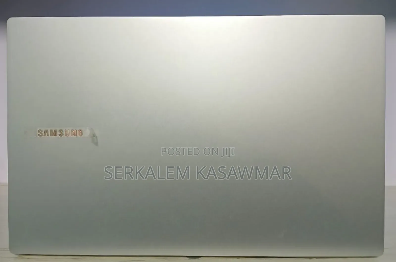 New Laptop Samsung S3510 8GB Intel Core I5 SSD 256GB