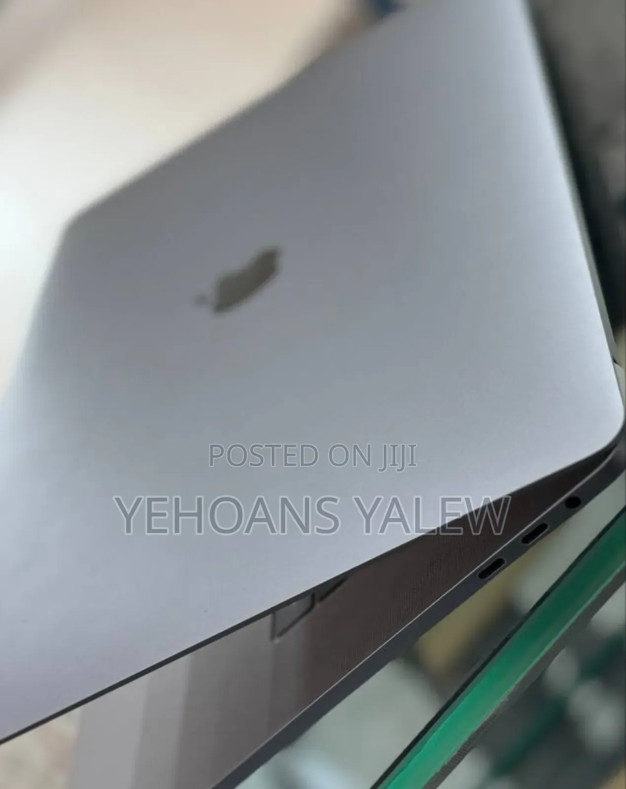 New Laptop Apple MacBook Pro 2017 16GB Intel Core I7 SSD 512GB