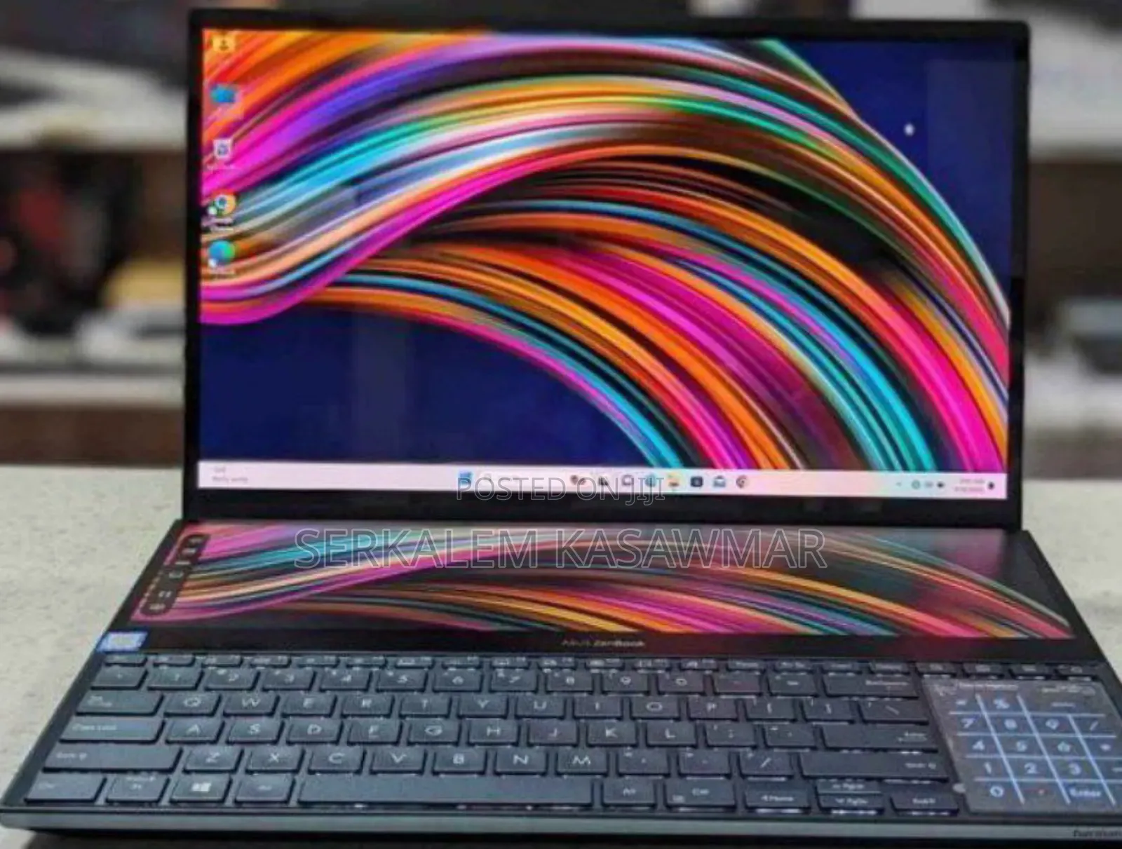 New Laptop Asus ZenBook 13 UX331UN 16GB Intel Core I7 SSD 1T