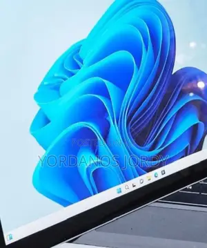 New Laptop Microsoft Surface Pro 3 8GB Intel Core I5 SSD 256GB