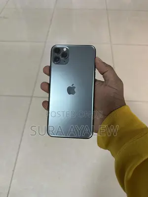 Apple iPhone 11 Pro Max 64 GB Green