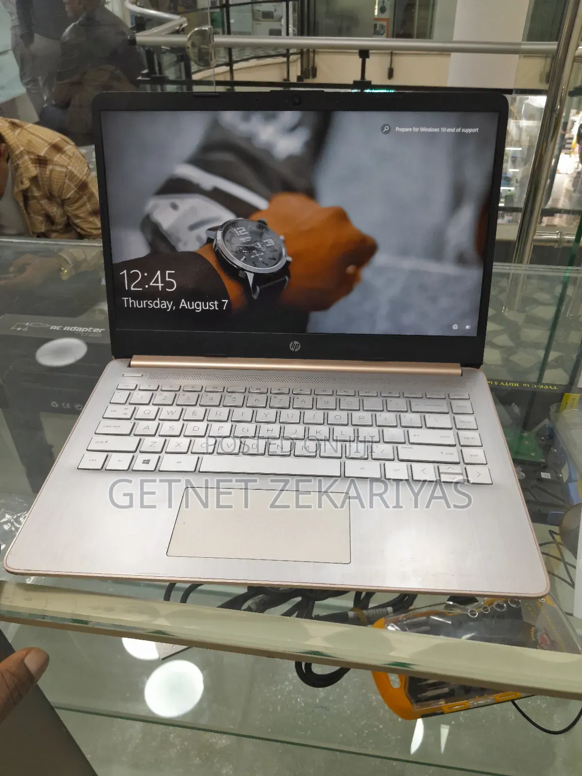 New Laptop HP Stream Notebook 4GB Intel Pentium SSD 72GB