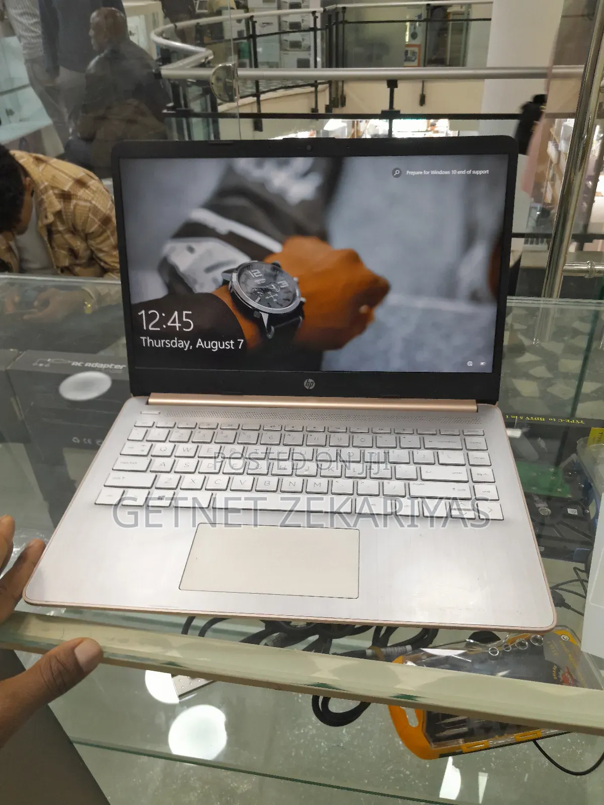 New Laptop HP Stream Notebook 4GB Intel Pentium SSD 72GB