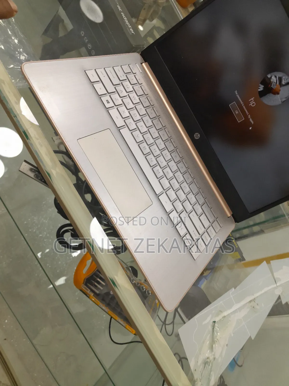 New Laptop HP Stream Notebook 4GB Intel Pentium SSD 72GB