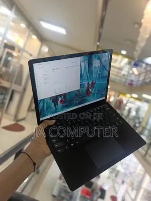 New Laptop Microsoft Surface 16GB Intel Core I7 SSD 512GB