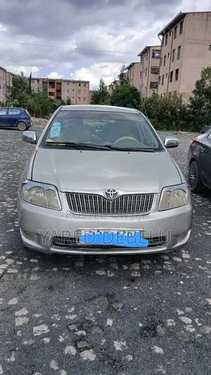 Photo - Toyota Corolla 2006 Ivory