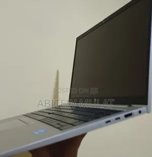 New Laptop HP EliteBook 840 G8 16GB Intel Core I7 SSD 512GB