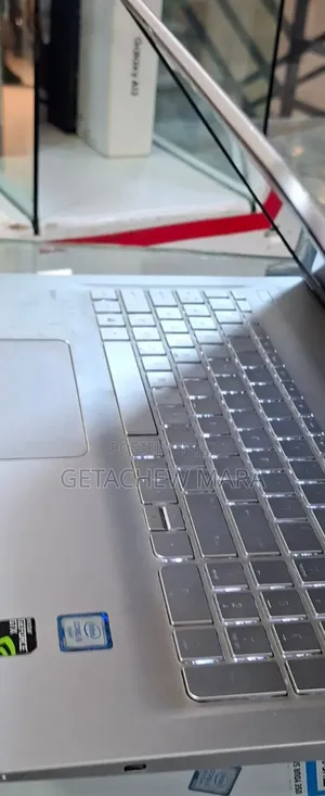 New Laptop HP Envy X2 12GB Intel Core I5 SSD 1T