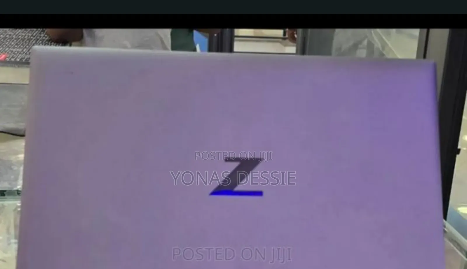 New Laptop HP ZBook Firefly 15 G7 16GB Intel Core i7 SSD 1T