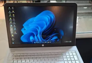 New Laptop HP Envy 15 12GB Intel Core i5 HDD 1T