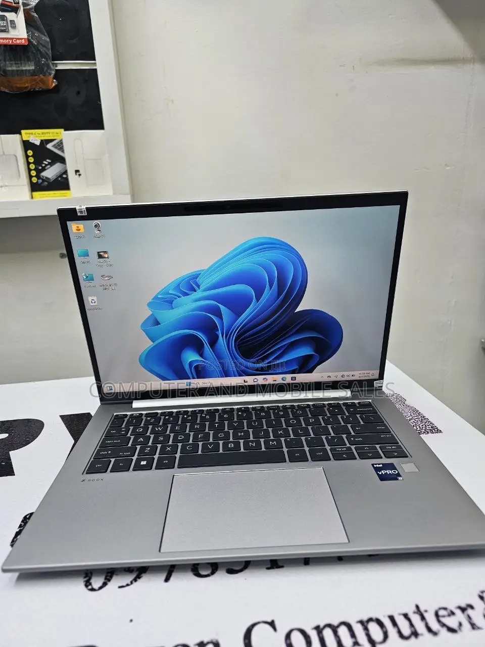 New Laptop HP ZBook 14 16GB Intel Core I7 SSD 512GB