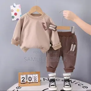 Cartoon Rabbit Bag Sweatshirt and Pant 2 PCS Size1 - 5 Years