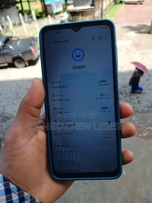 Photo - Samsung Galaxy A12 128 GB Blue