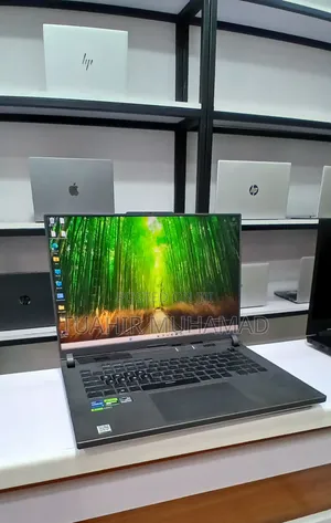 New Laptop Asus ROG Strix G15 16GB Intel Core I7 SSD 1T