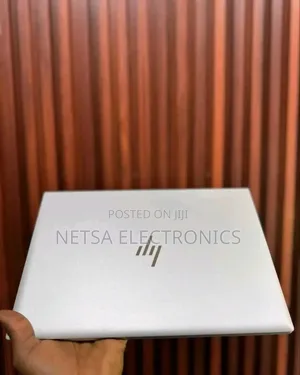 New Laptop HP EliteBook 830 G8 16GB Intel Core I5 SSD 512GB