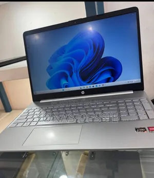 New Laptop HP Stream Notebook 16GB AMD Ryzen 5 SSD 512GB