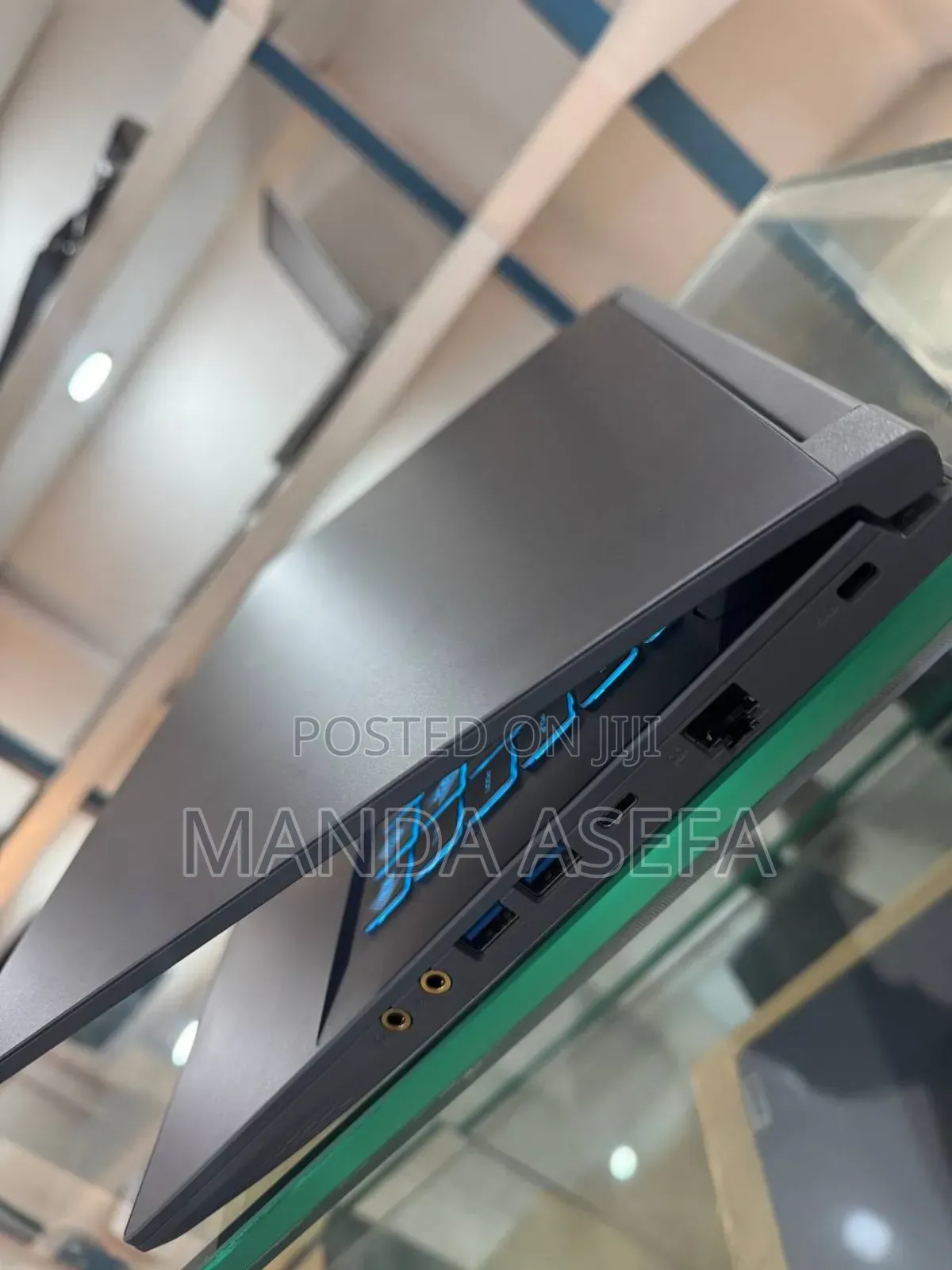 New Laptop MSI 16GB Intel Core I7 SSD 512GB