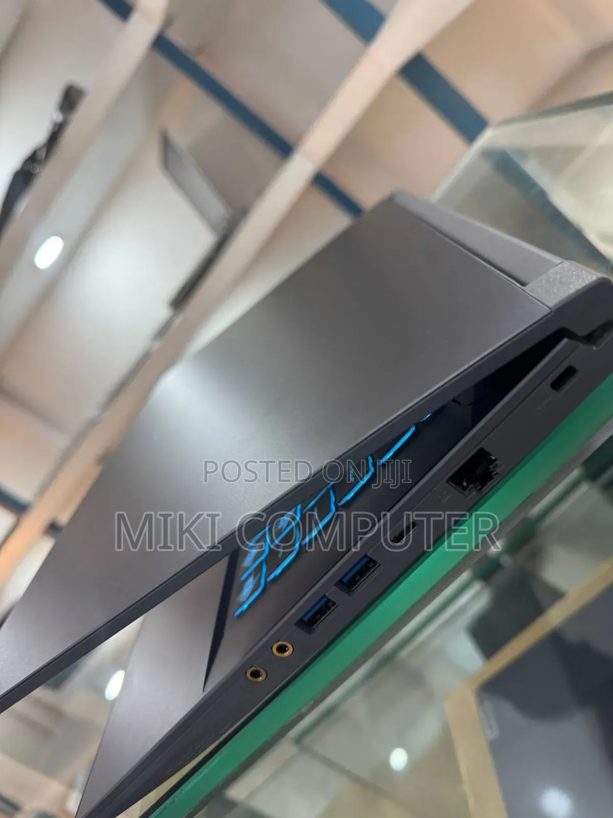 New Laptop MSI GF63 16GB Intel Core I7 SSD 512GB