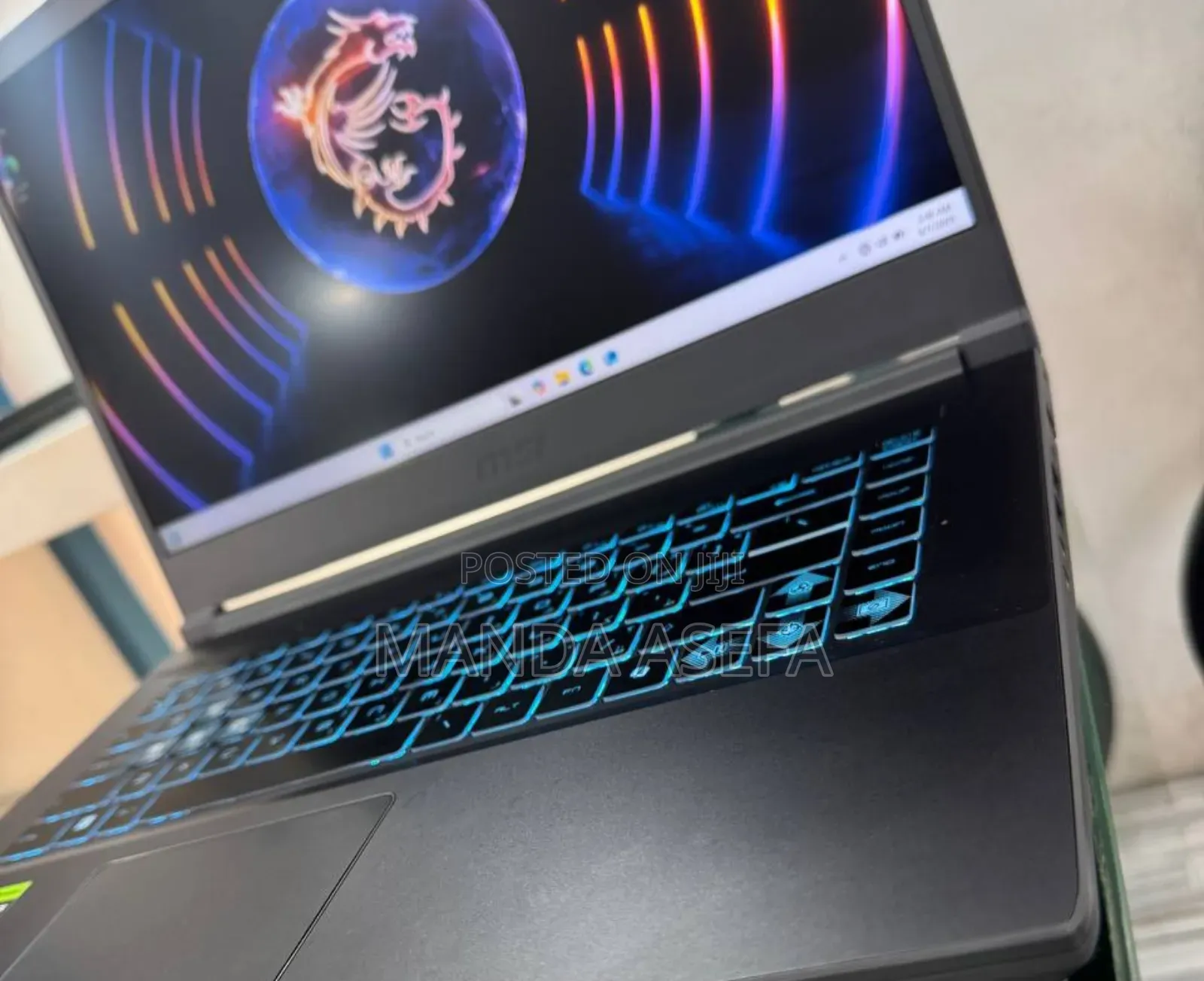 New Laptop MSI 16GB Intel Core I7 SSD 512GB