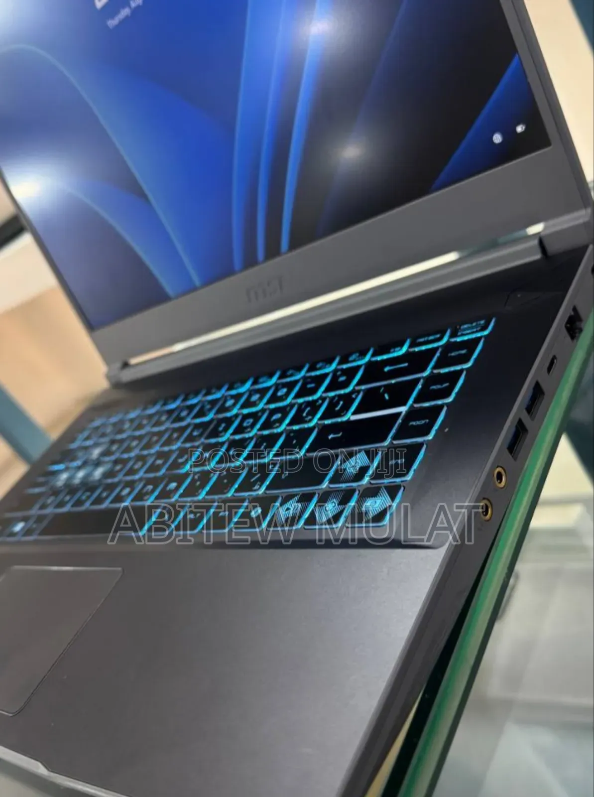 New Laptop MSI Pulse GL66 16GB Intel Core I7 SSD 512GB