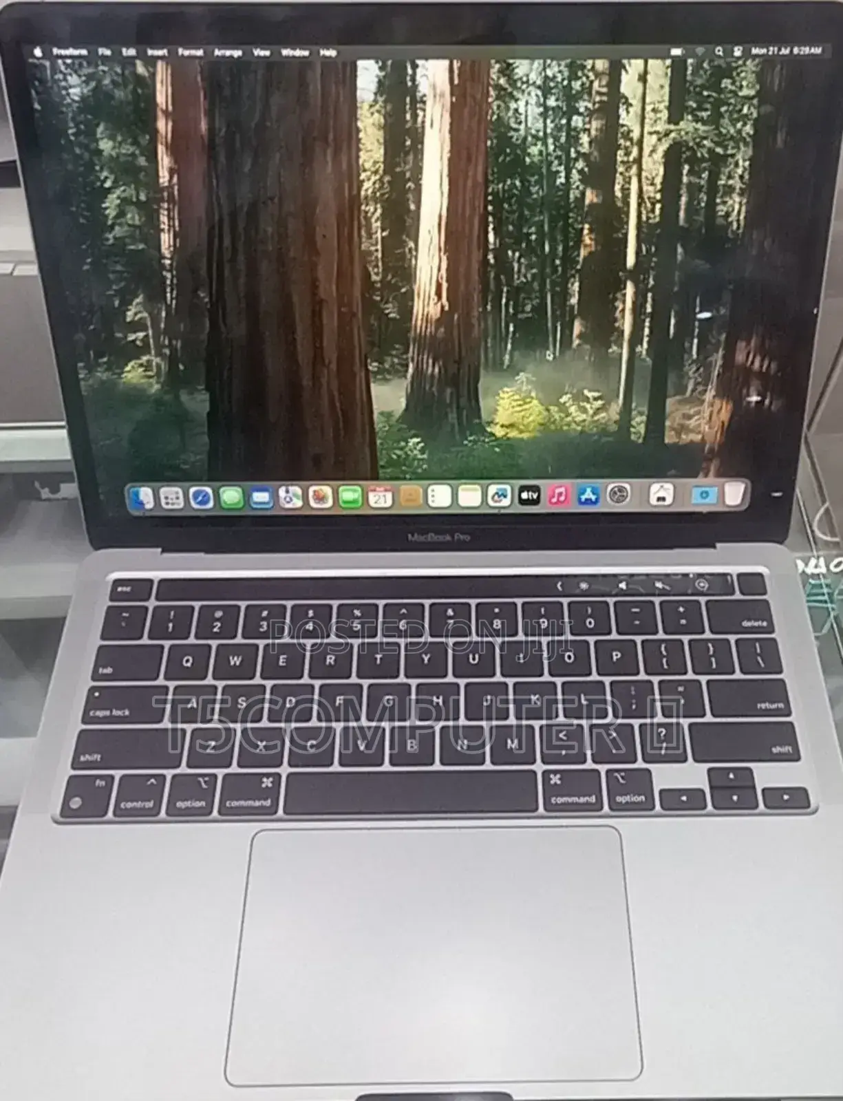 New Laptop Apple MacBook Pro M1 8GB Apple M1 Pro SSD 256GB