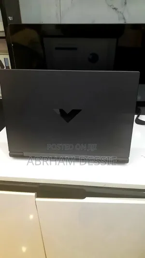 New Laptop HP Victus 15 8GB Intel Core I5 SSD 512GB