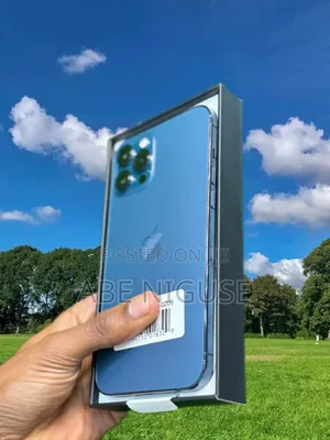 Photo - New Apple iPhone 12 Pro Max 256 GB Blue