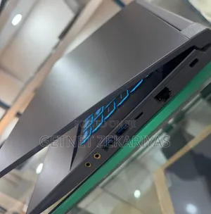 New Laptop MSI 16GB Intel Core I7 SSD 512GB