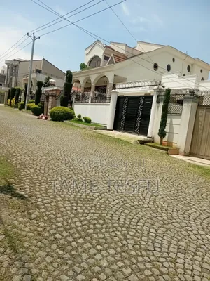 Furnished 4bdrm Villa in Wosene Hill Side, Yeka for sale