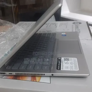 New Laptop HP Envy X360 8GB Intel Core I5 SSD 512GB