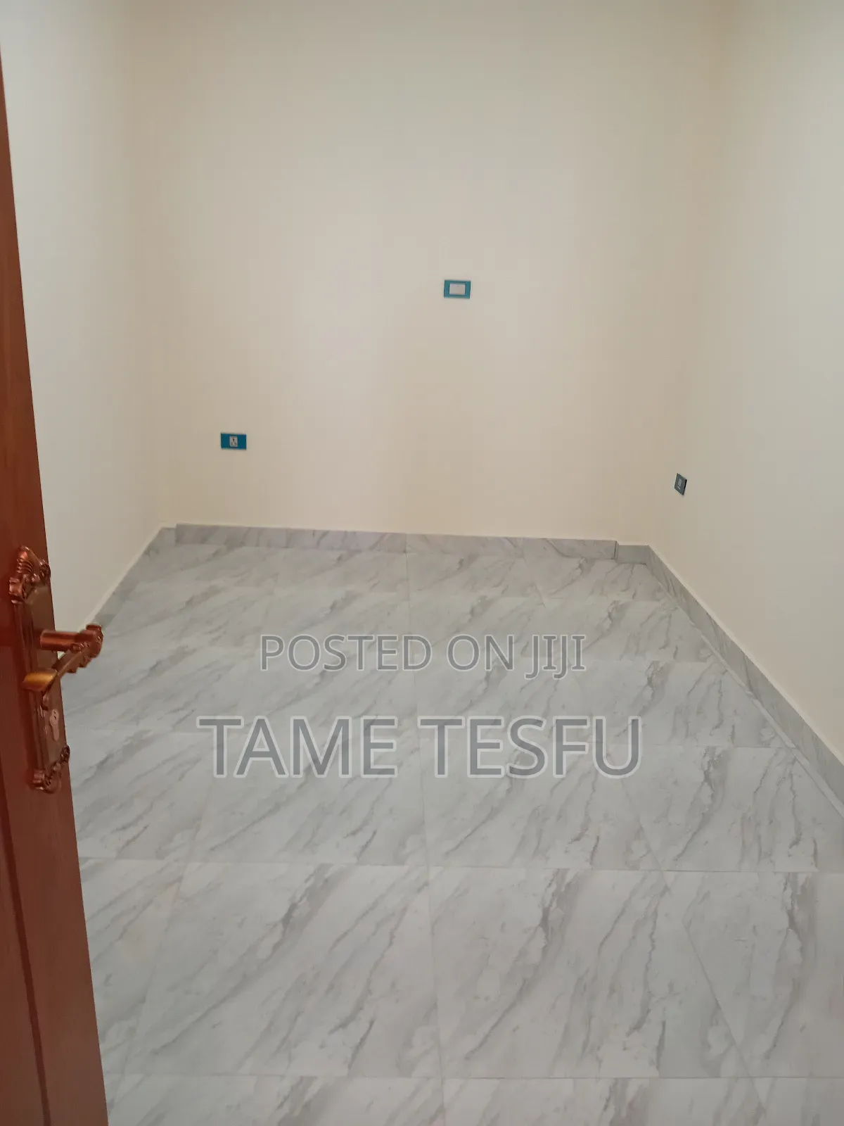 Furnished 8bdrm House in Wosene, Yeka for sale