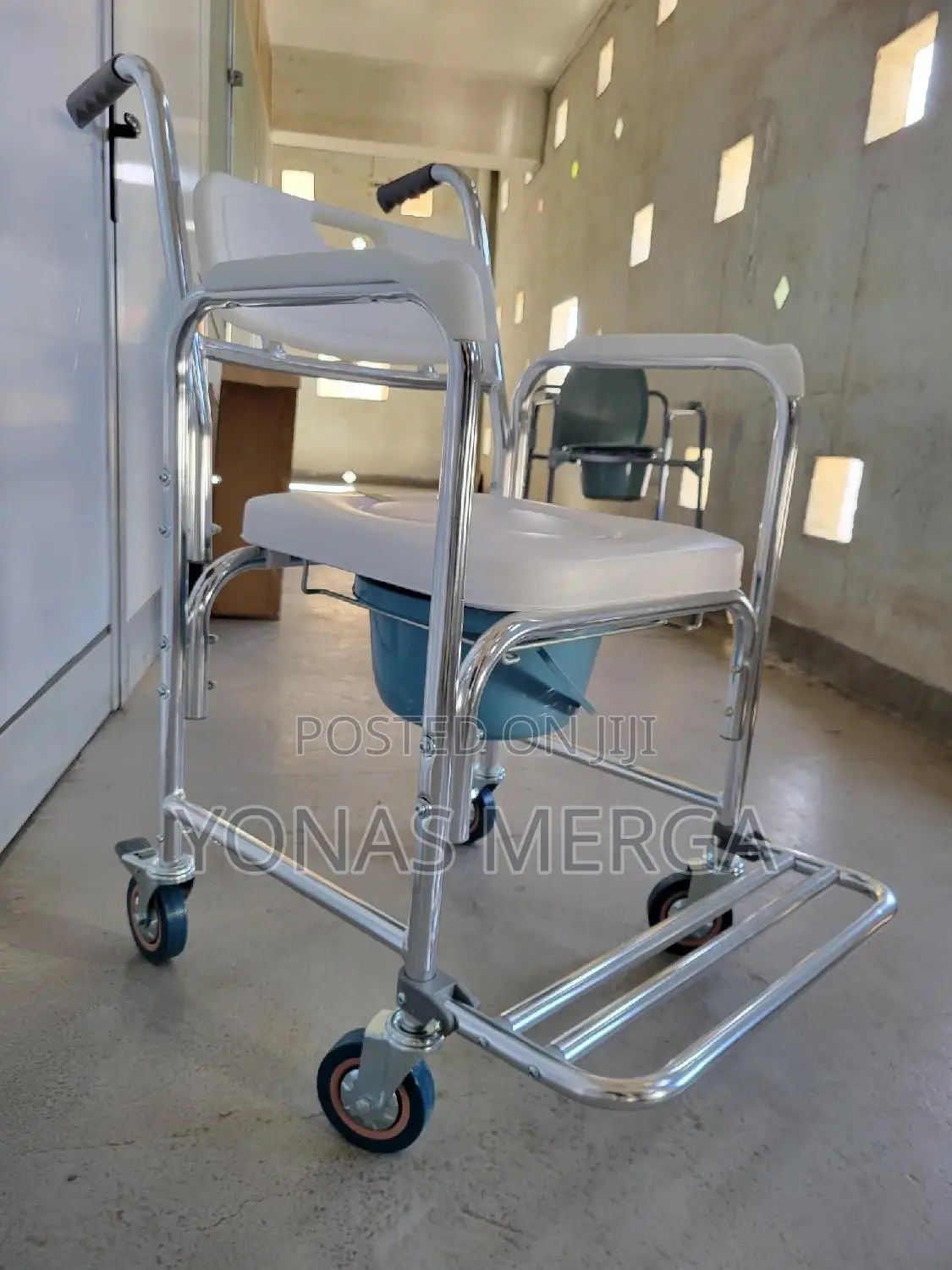 Toilet Chairة言/Bath Chair=High-Quality Comfortable Materials
