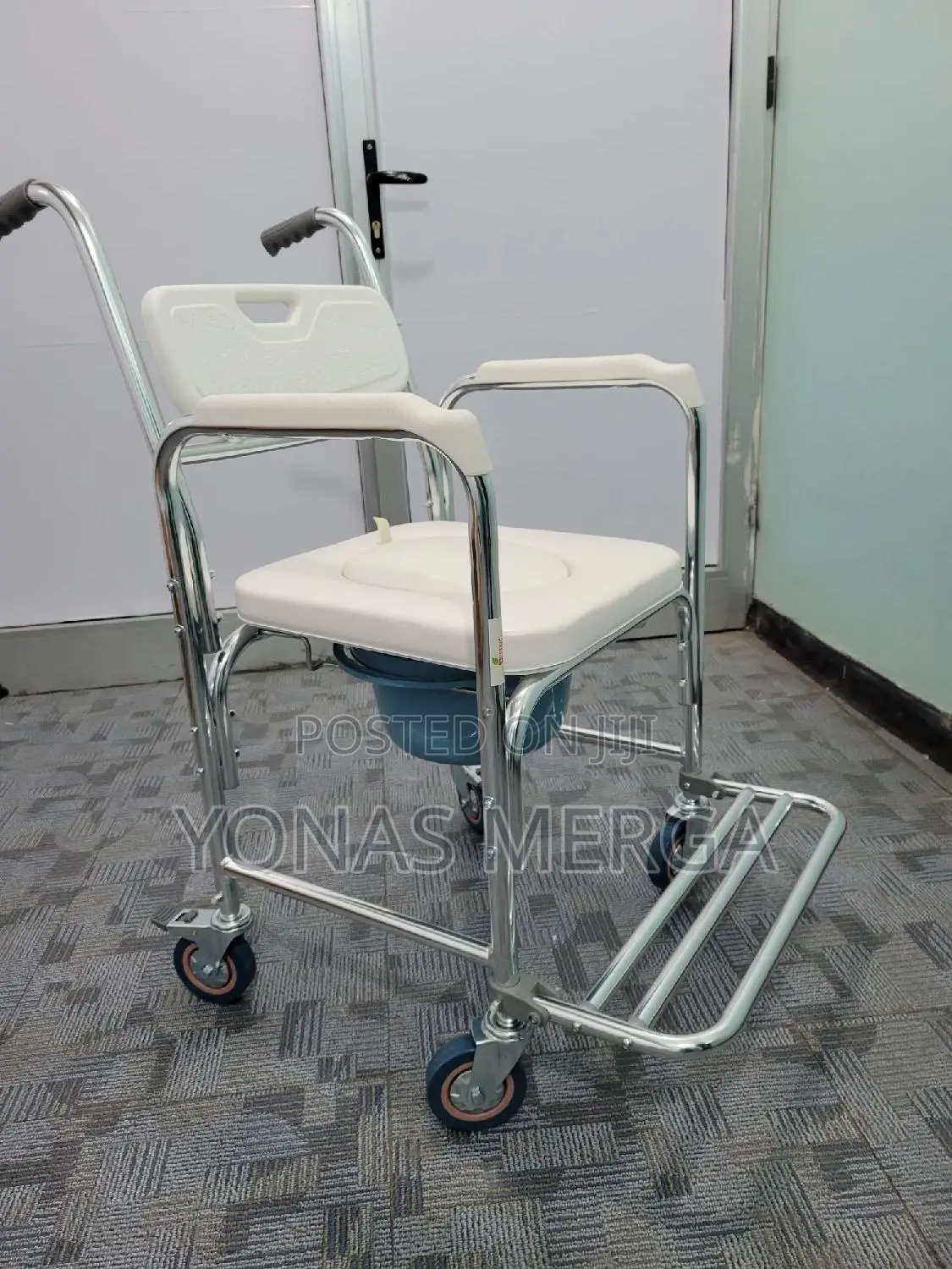 Multi-Function Transport Wheelchair-Can Be Used Shower Chair