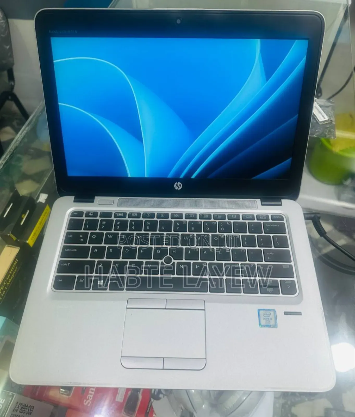 New Laptop HP EliteBook 820 G3 8GB Intel Core I5 SSD 128GB